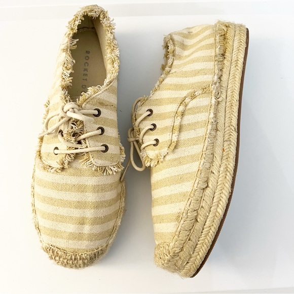 🖤Rocket Dog Beige Striped Espadrilles - Picture 6 of 9